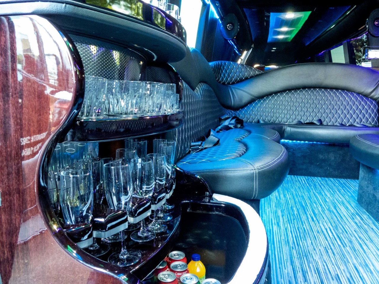 Best Corporate Car Service NYC with High-End Fleet and Skilled Chauffeurs